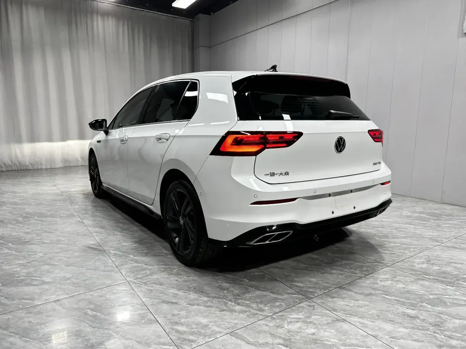 Volkswagen Golf golf 2023 280TSI DSG R-Line Lite 2023 — thumbnail 2