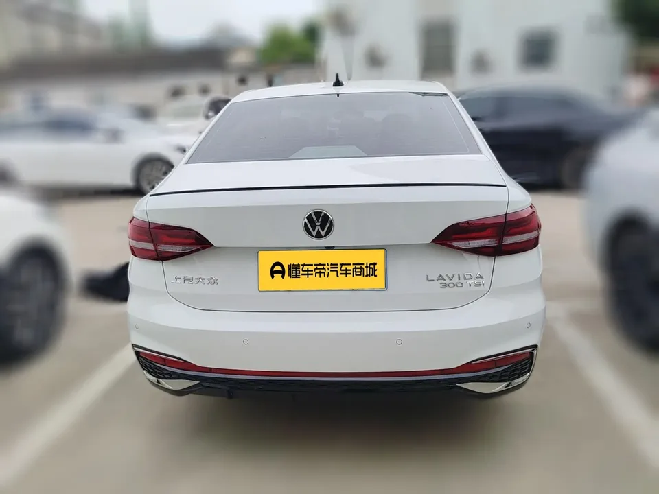 Volkswagen Lavida Lavida 2024 300TSI DSG Starry Sky Leading Edition 2024 — thumbnail 2