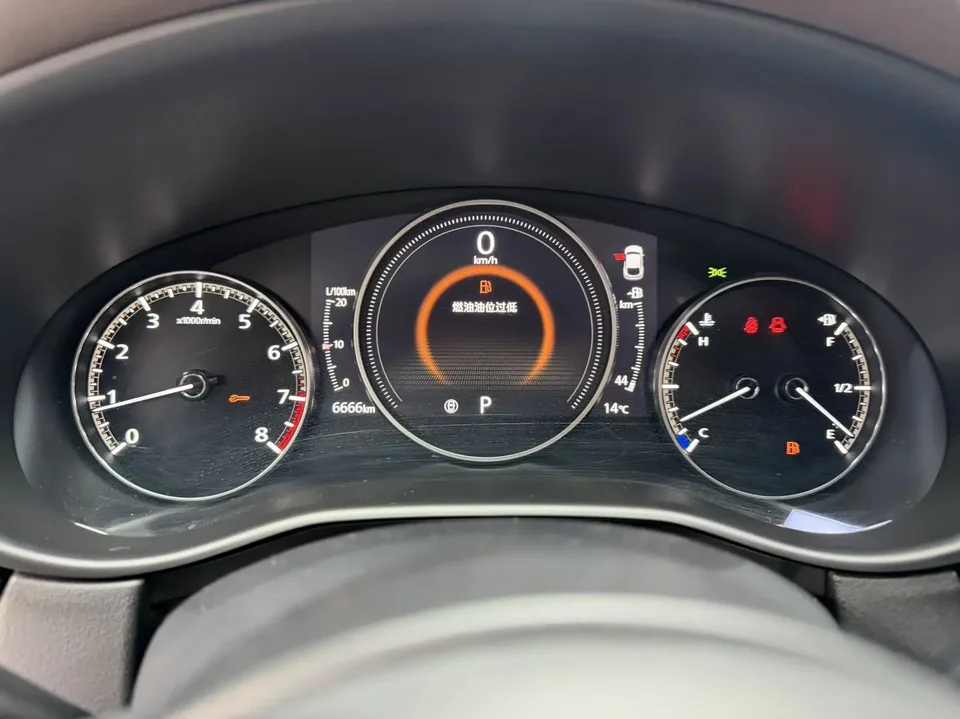 Mazda CX-30 Mazda CX-30 2.0L Automatic Yaoyue Edition 2022 — thumbnail 5