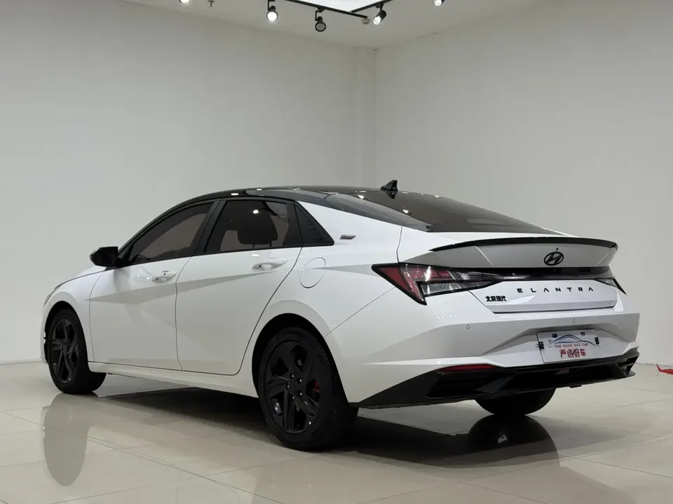 Hyundai Elantra Elantra 1.5L CVT 20th SE 20th Anniversary Edition 2022 — thumbnail 2