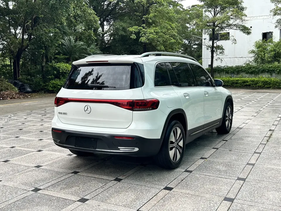 Mercedes-Benz EQB Mercedes-Benz EQB EQB 260 2022 — thumbnail 2