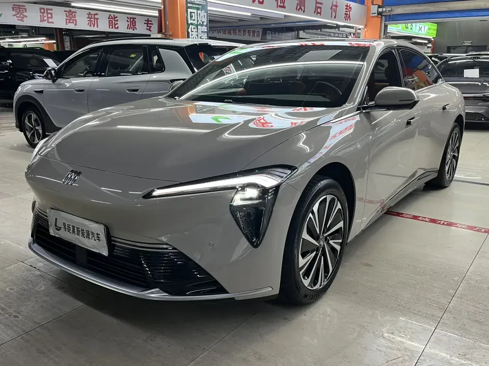 Buick L7 Buick L7 Luxury Edition 2025 — photo 1, buy with delivery to Moscow
