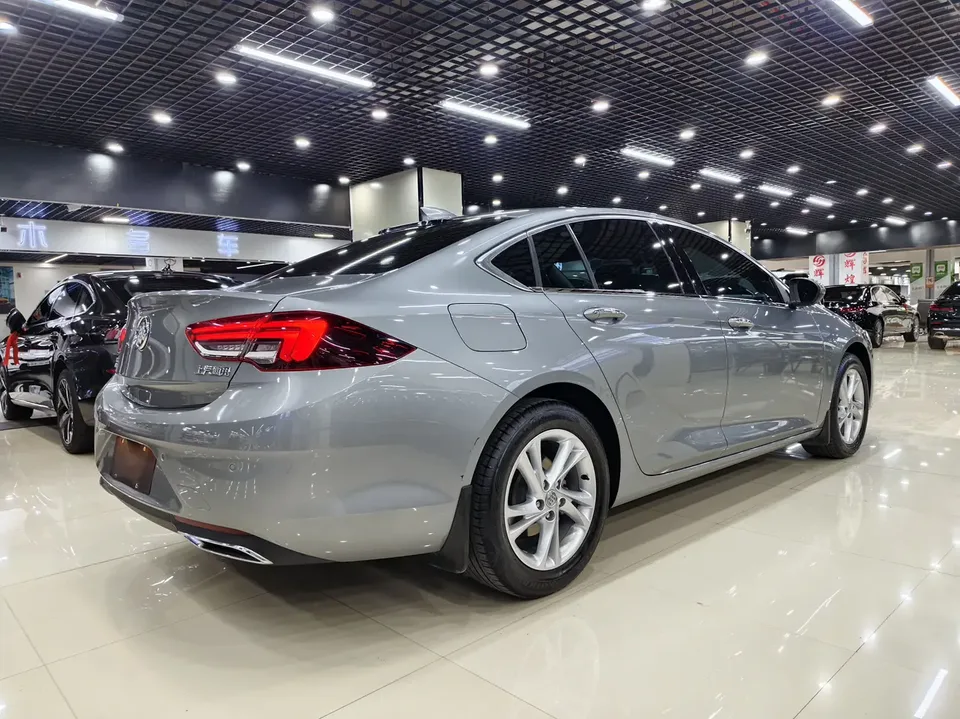 Buick Majesty Majesty 552T Smart Edition 2022 — thumbnail 3