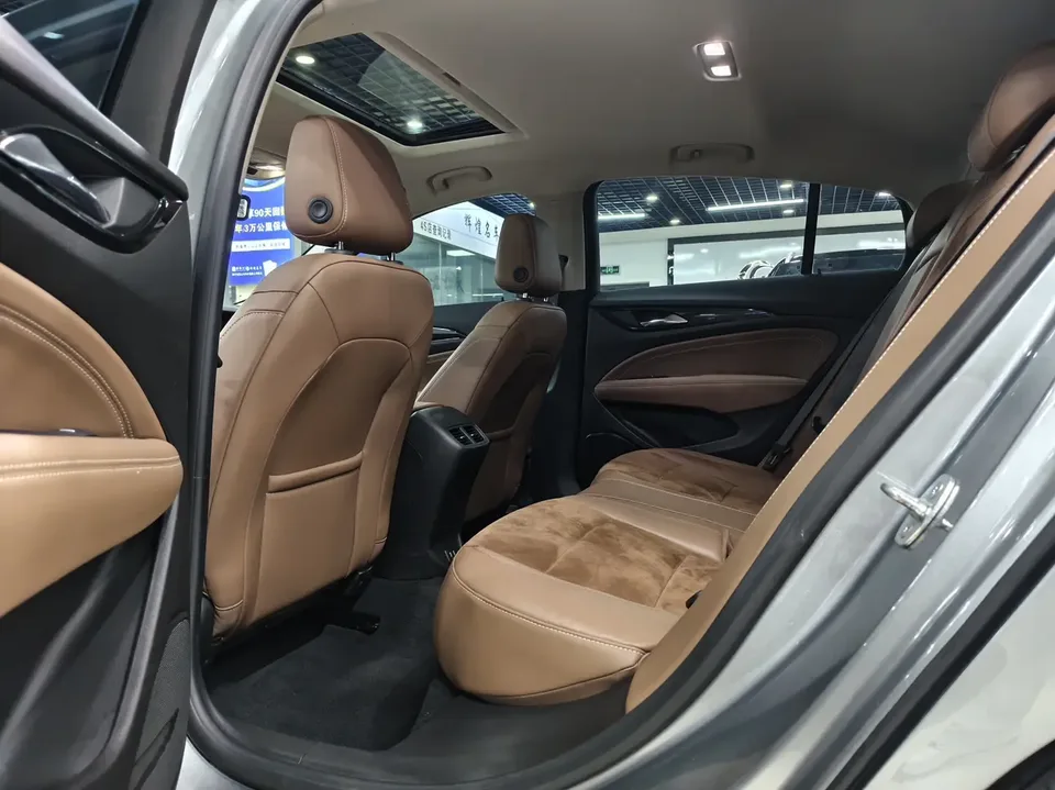 Buick Majesty Majesty 552T Smart Edition 2022 — thumbnail 4