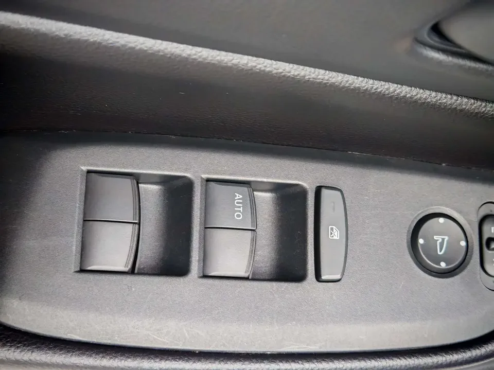 Honda FIT Fit 1.5L CVT Trendy Edition 2023 — thumbnail 5