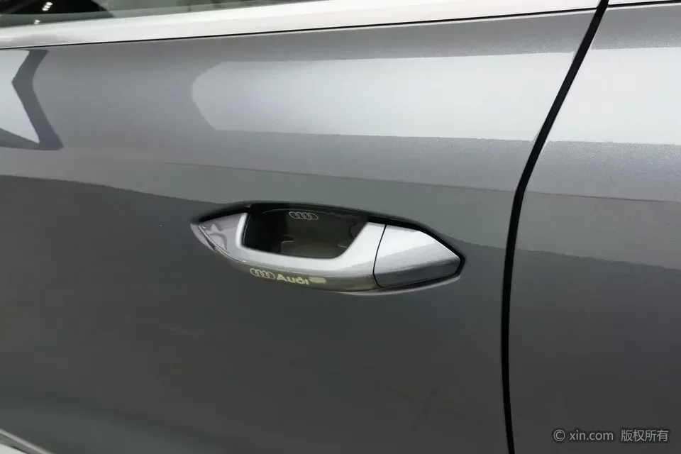 Audi A3 Audi A3 2024 Sportback 35 TFSI Stylish and sporty 2024 — thumbnail 3