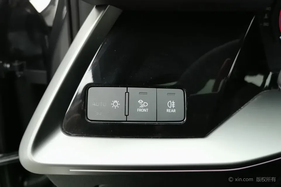 Audi A3 Audi A3 2024 Sportback 35 TFSI Stylish and sporty 2024 — thumbnail 5
