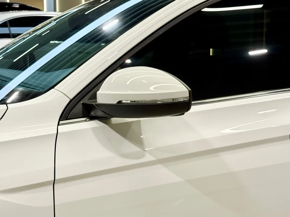 Volkswagen Bora Bora 2025 200TSI DSG Joyride Navigation Edition 2025 — thumbnail 4