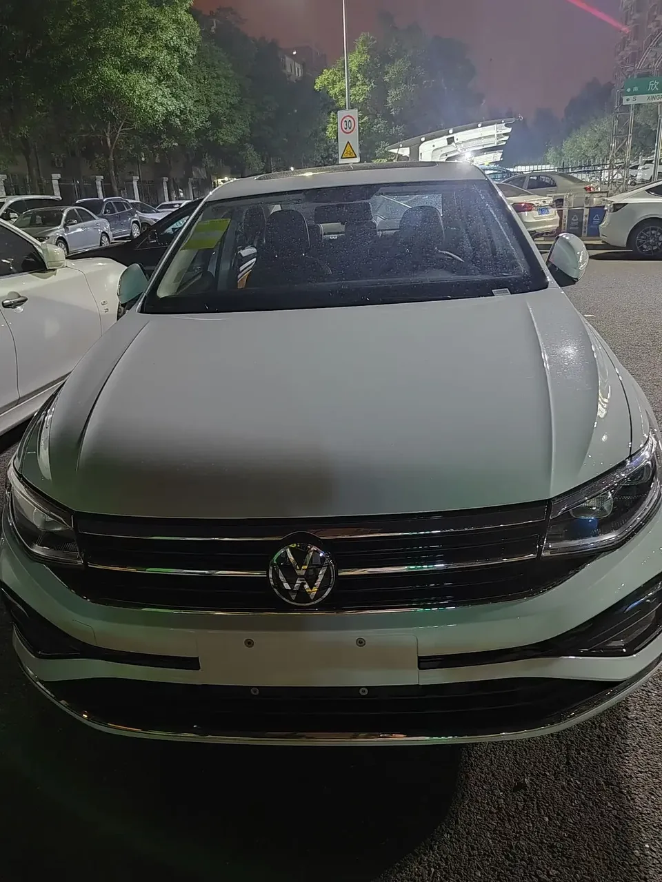 Volkswagen Bora Bora 2023 200TSI DSG Joy Travel PRO Edition 2023 — thumbnail 3