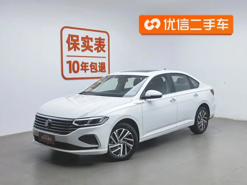 Volkswagen Lavida Lavida 2024 1.5L Automatic 5 Million Edition 2025 — фото 1, купить с доставкой в Москву