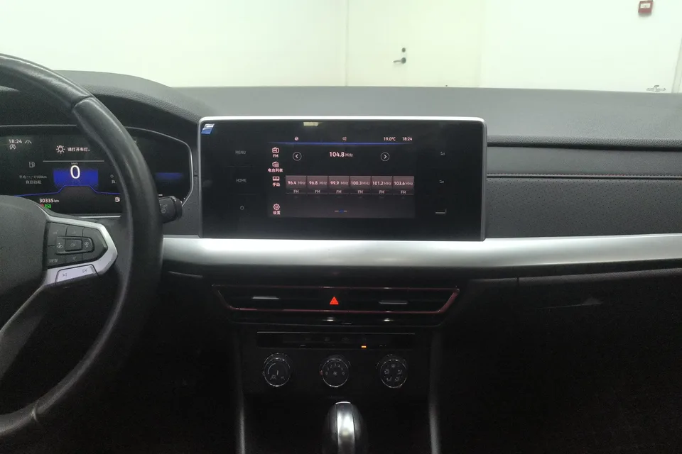 Volkswagen Lavida Lavida 2023 280TSI DSG Starry Sky Edition 2023 — thumbnail 4