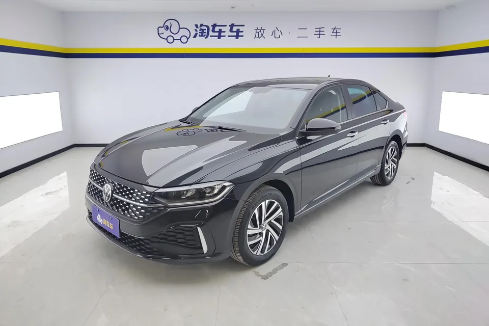 Volkswagen Lavida Lavida 2023 280TSI DSG Starry Sky Edition 2023 — photo 1, buy with delivery to Moscow