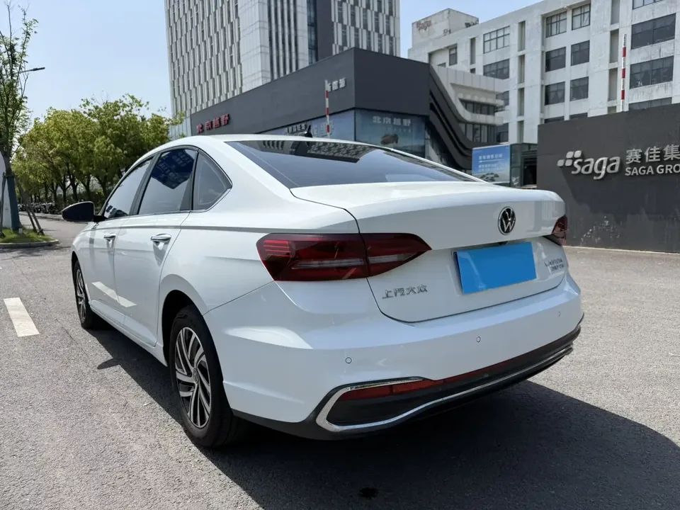 Volkswagen Lavida Lavida 2023 280TSI DSG Full Elegance Edition 2022 — thumbnail 2