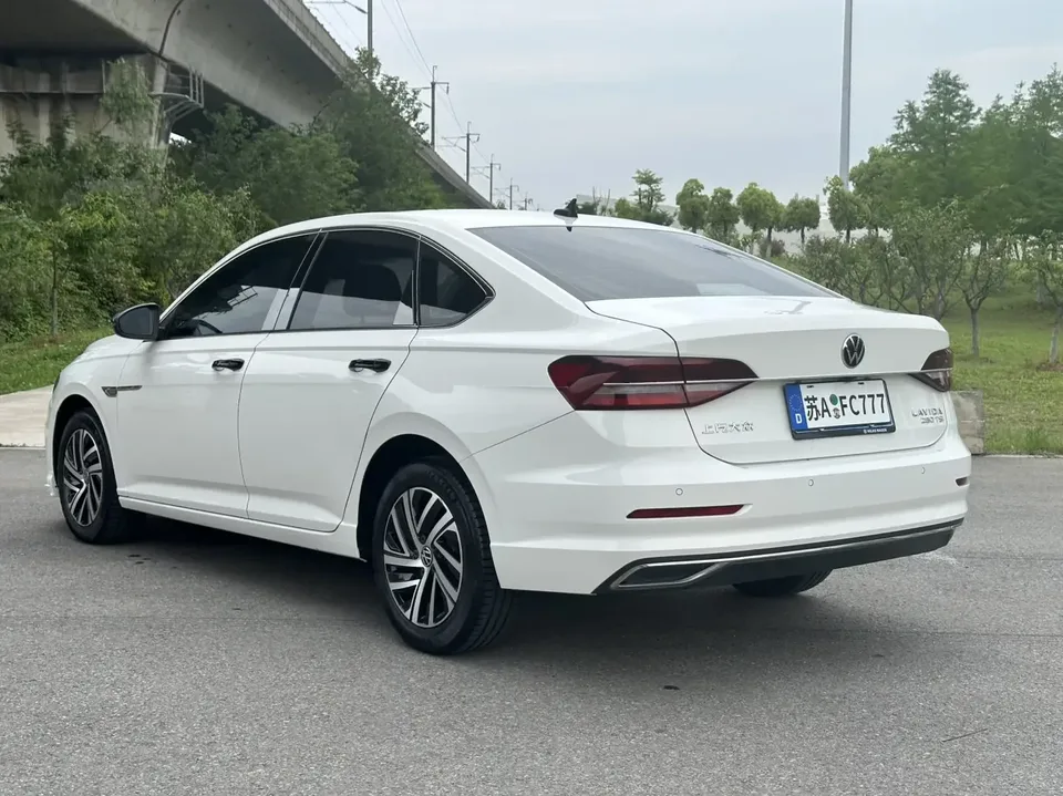 Volkswagen Lavida Lavida 2022 280TSI DSG Comfort Edition 2022 — thumbnail 2