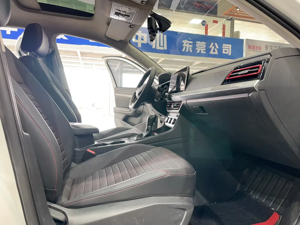 Volkswagen Lavida Lavida 2023 280TSI DSG Full Elegance Edition 2022 — thumbnail 3