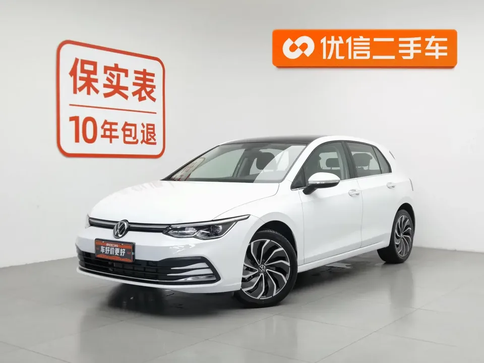 Volkswagen Golf golf 2023 280TSI DSG Pro facelift 2024 — photo 1, buy with delivery to Moscow