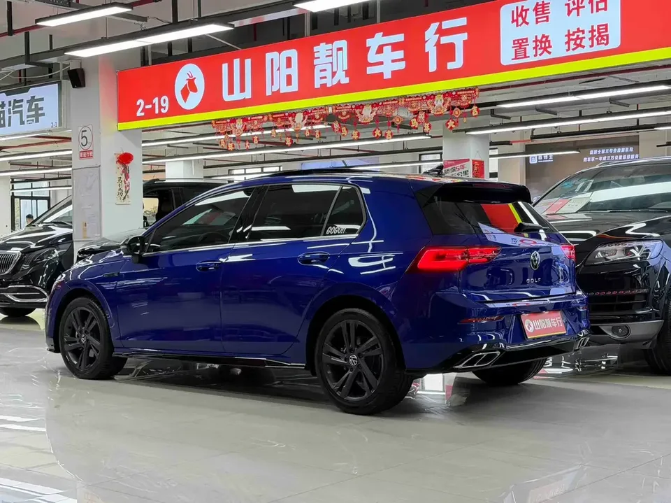 Volkswagen Golf golf 2023 280TSI DSG R-Line 2024 — thumbnail 4