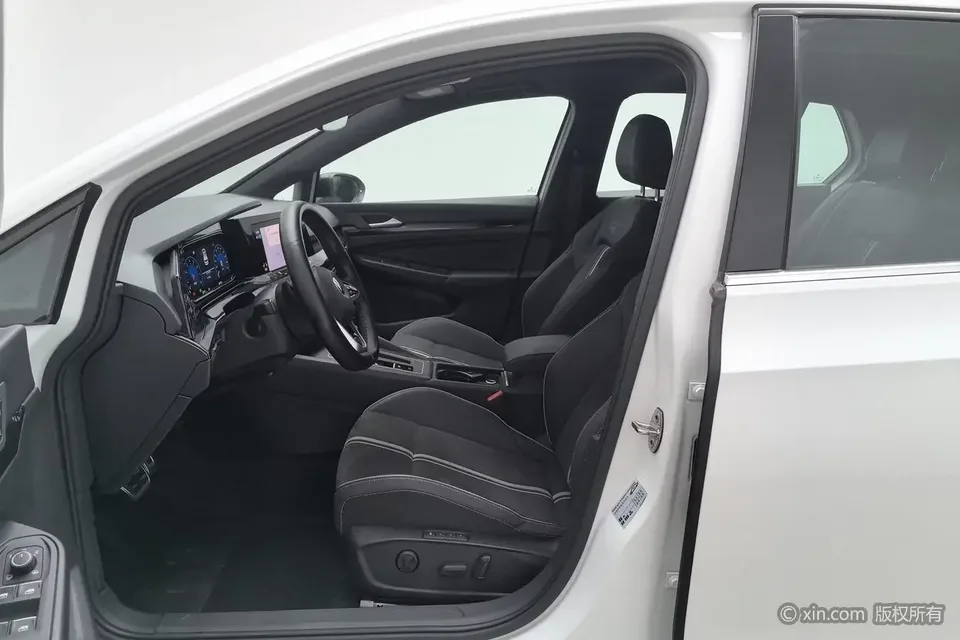 Volkswagen Golf golf 2023 280TSI DSG R-Line Lite 2023 — thumbnail 5