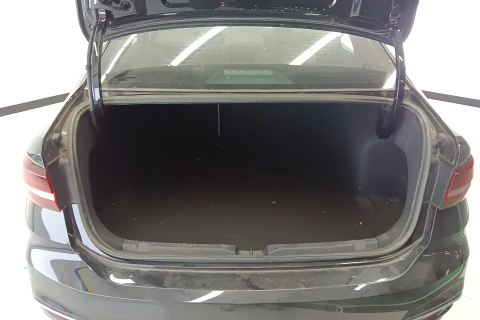 Volkswagen Lavida Lavida 2023 300TSI DSG Starry Sky Edition 2023 — thumbnail 5