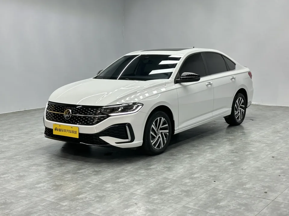 Volkswagen Lavida Lavida 2024 300TSI DSG Starry Sky Edition 2025 — photo 1, buy with delivery to Moscow