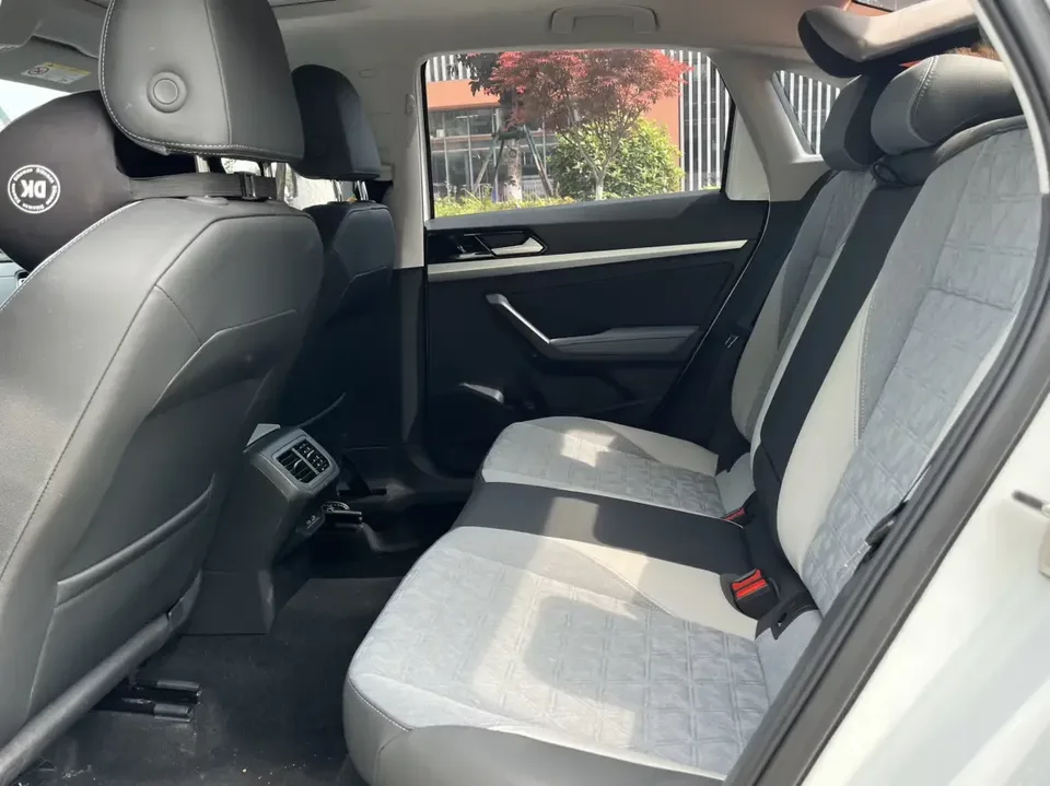 Volkswagen Lavida Lavida 2023 300TSI DSG Full Elegance Edition 2024 — thumbnail 4