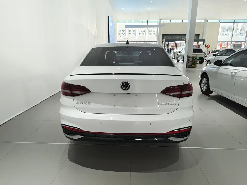 Volkswagen Lavida Lavida 2024 300TSI DSG Starry Sky Leading Edition 2024 — thumbnail 2
