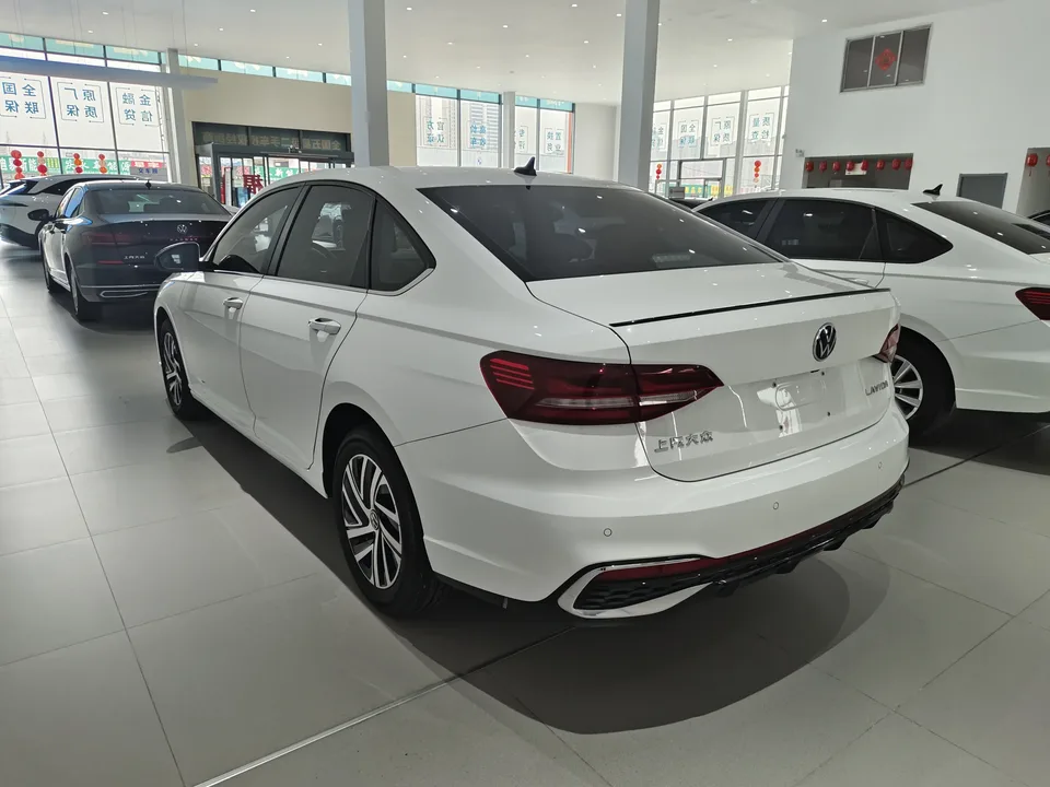Volkswagen Lavida Lavida 2024 300TSI DSG Starry Sky Leading Edition 2024 — thumbnail 4