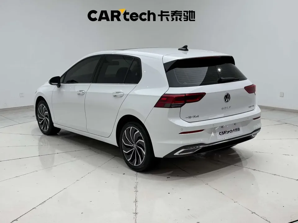 Volkswagen Golf golf 2023 280TSI DSG Pro facelift 2025 — thumbnail 2