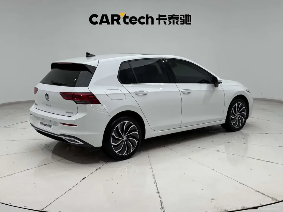 Volkswagen Golf golf 2023 280TSI DSG Pro facelift 2025 — thumbnail 4