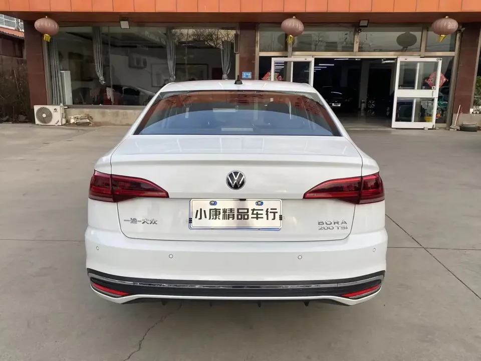 Volkswagen Bora Bora 2024 200TSI DSG Free Travel Edition 2024 — thumbnail 2