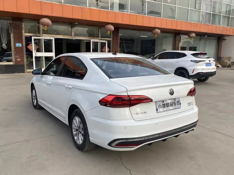Volkswagen Bora Bora 2024 200TSI DSG Free Travel Edition 2024 — thumbnail 4