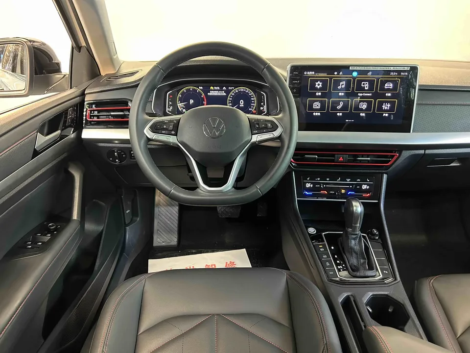 Volkswagen Lavida Lavida 2024 300TSI DSG Starry Sky Leading Edition 2024 — thumbnail 3