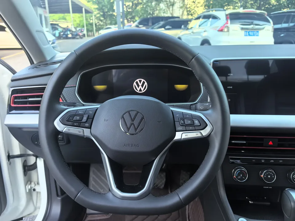 Volkswagen Lavida Lavida 2023 300TSI DSG Starry Sky Edition 2024 — thumbnail 5
