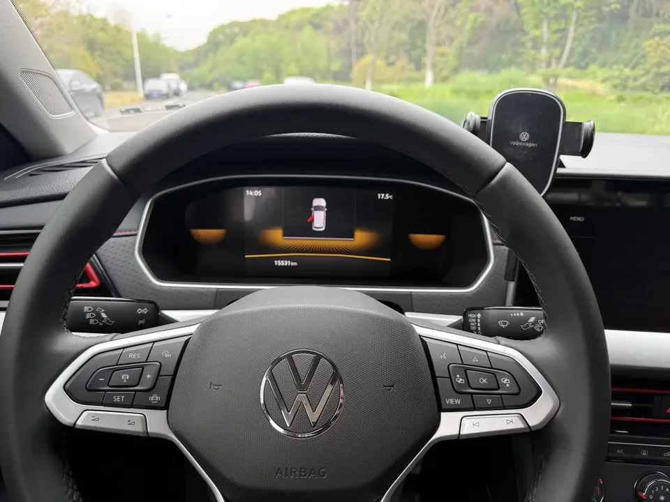 Volkswagen Lavida Lavida 2024 300TSI DSG Starry Sky Edition 2024 — thumbnail 3