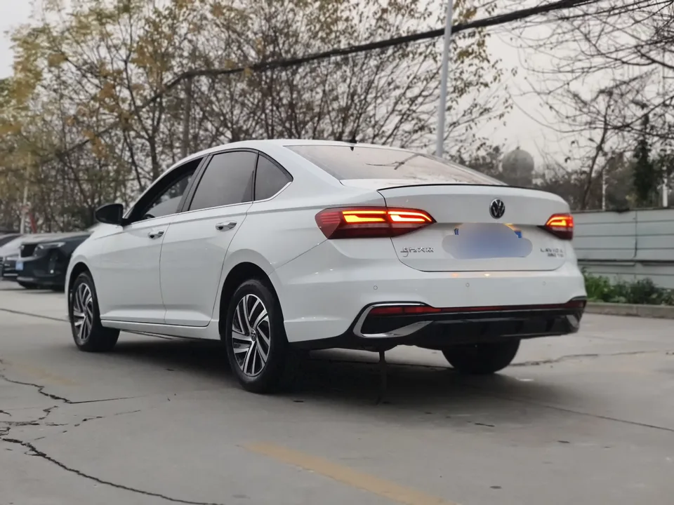 Volkswagen Lavida Lavida 2023 280TSI DSG Starry Sky Edition 2023 — миниатюра 4