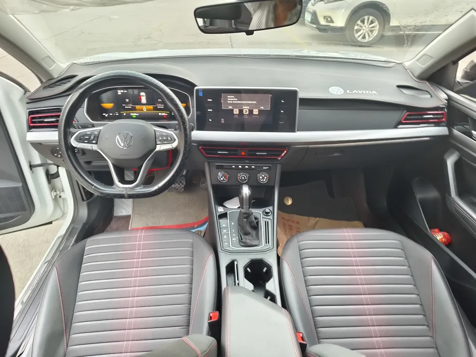 Volkswagen Lavida Lavida 2023 280TSI DSG Starry Sky Edition 2023 — миниатюра 5