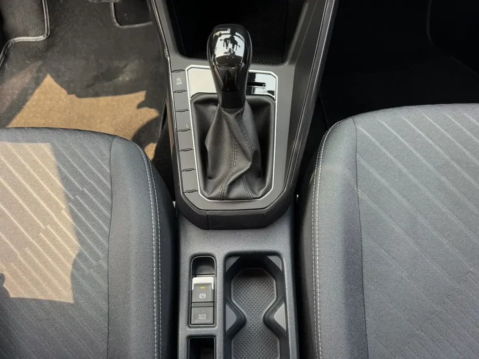 Volkswagen Lavida Lavida 2025 New 1.5L New Yi Edition 2025 — миниатюра 5
