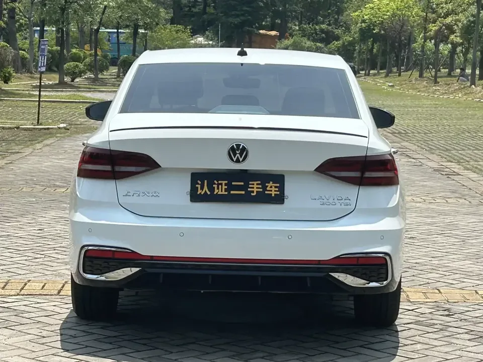Volkswagen Lavida Lavida 2023 200TSI DSG Starry Sky Edition 2022 — thumbnail 2
