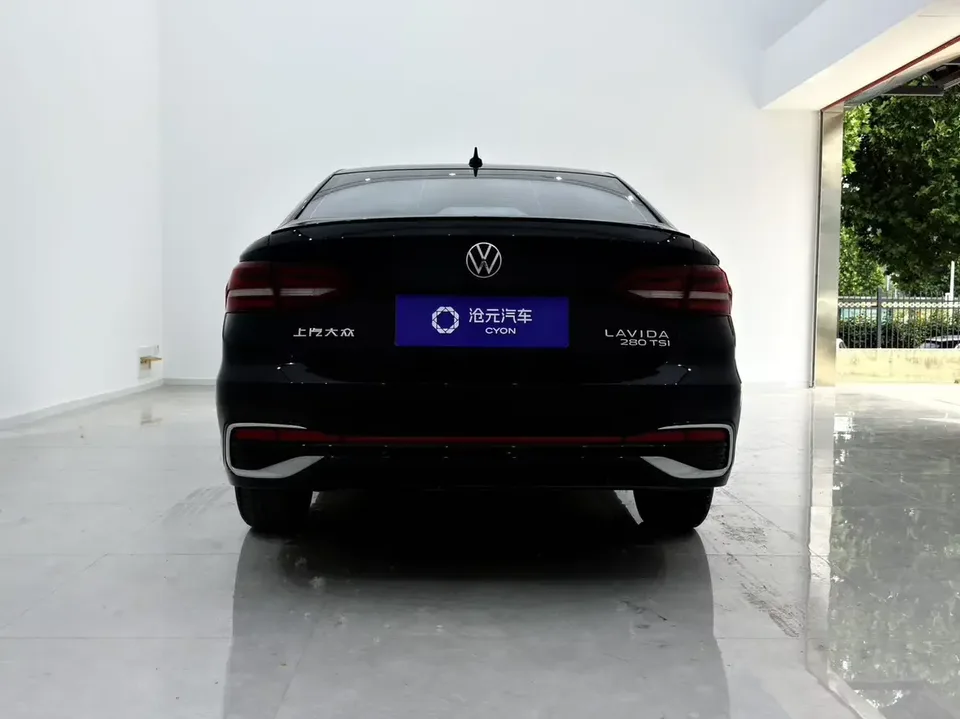 Volkswagen Lavida Lavida 2023 280TSI DSG Starry Sky Edition 2023 — thumbnail 2