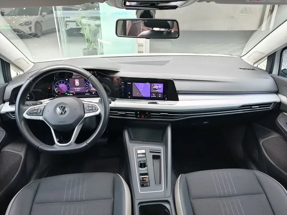 Volkswagen Golf golf 2021 280TSI DSG Pro 2022 — thumbnail 4