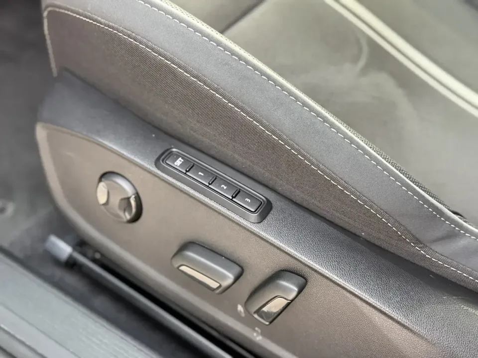 Volkswagen Golf golf 2023 280TSI DSG R-Line Lite 2024 — thumbnail 4