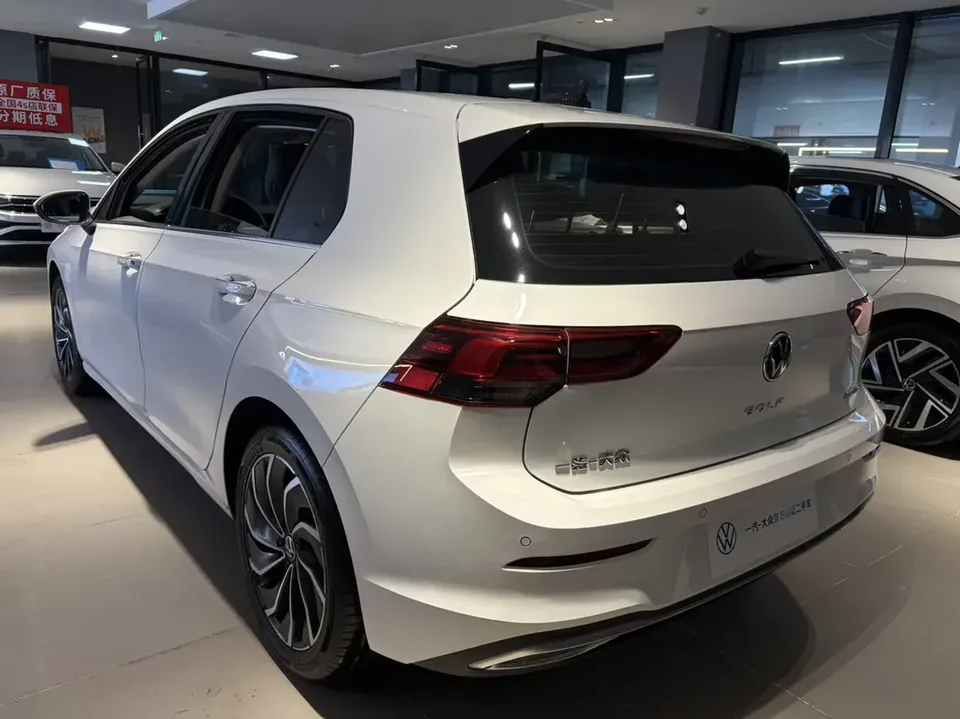 Volkswagen Golf golf 2021 280TSI DSG Pro 2022 — thumbnail 4