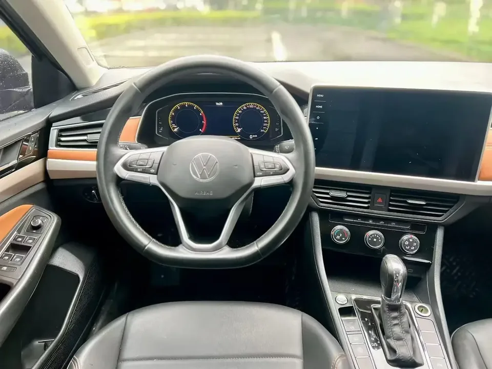 Volkswagen Bora Bora 2023 200TSI DSG Intelligent Driving PRO Edition 2023 — thumbnail 5