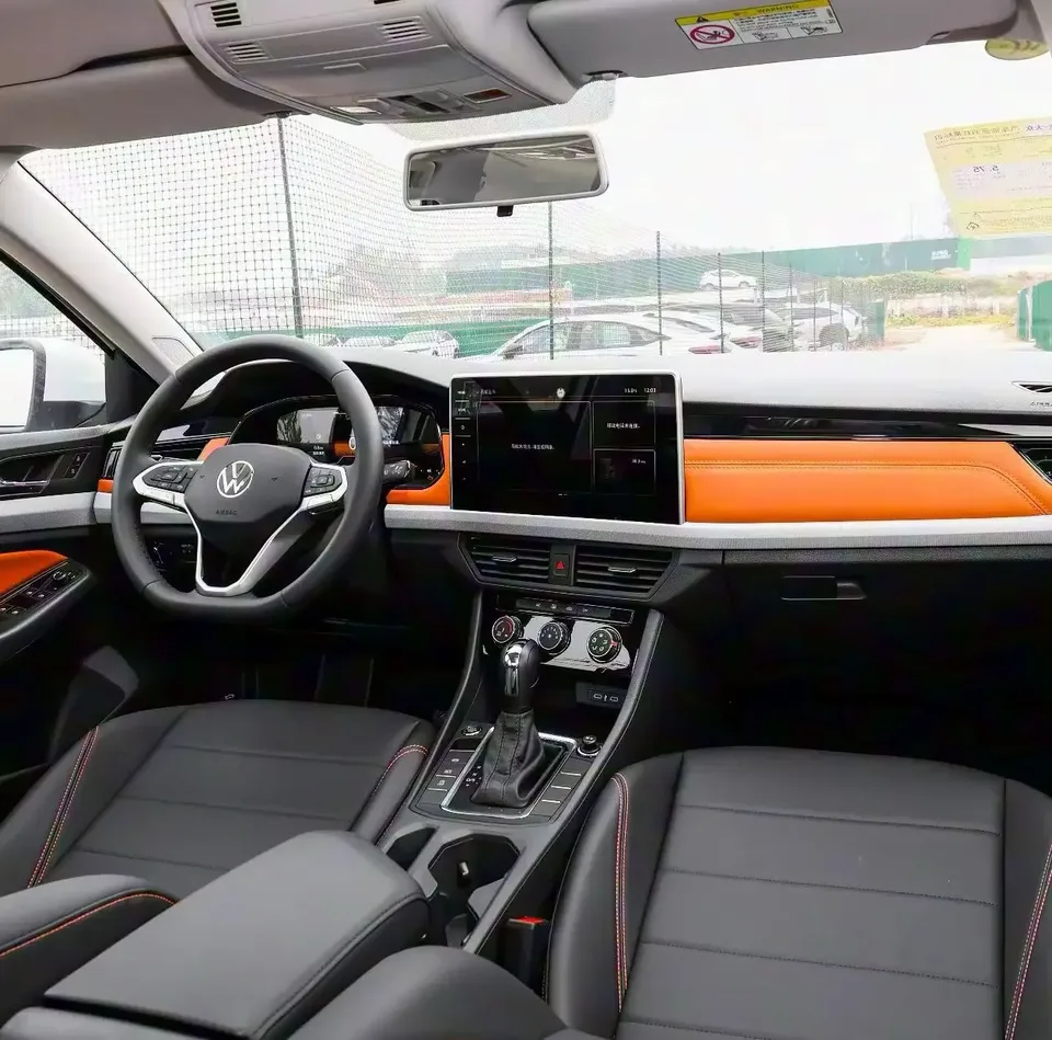 Volkswagen Bora Bora 2025 200TSI DSG Joyride Navigation Edition 2025 — thumbnail 2