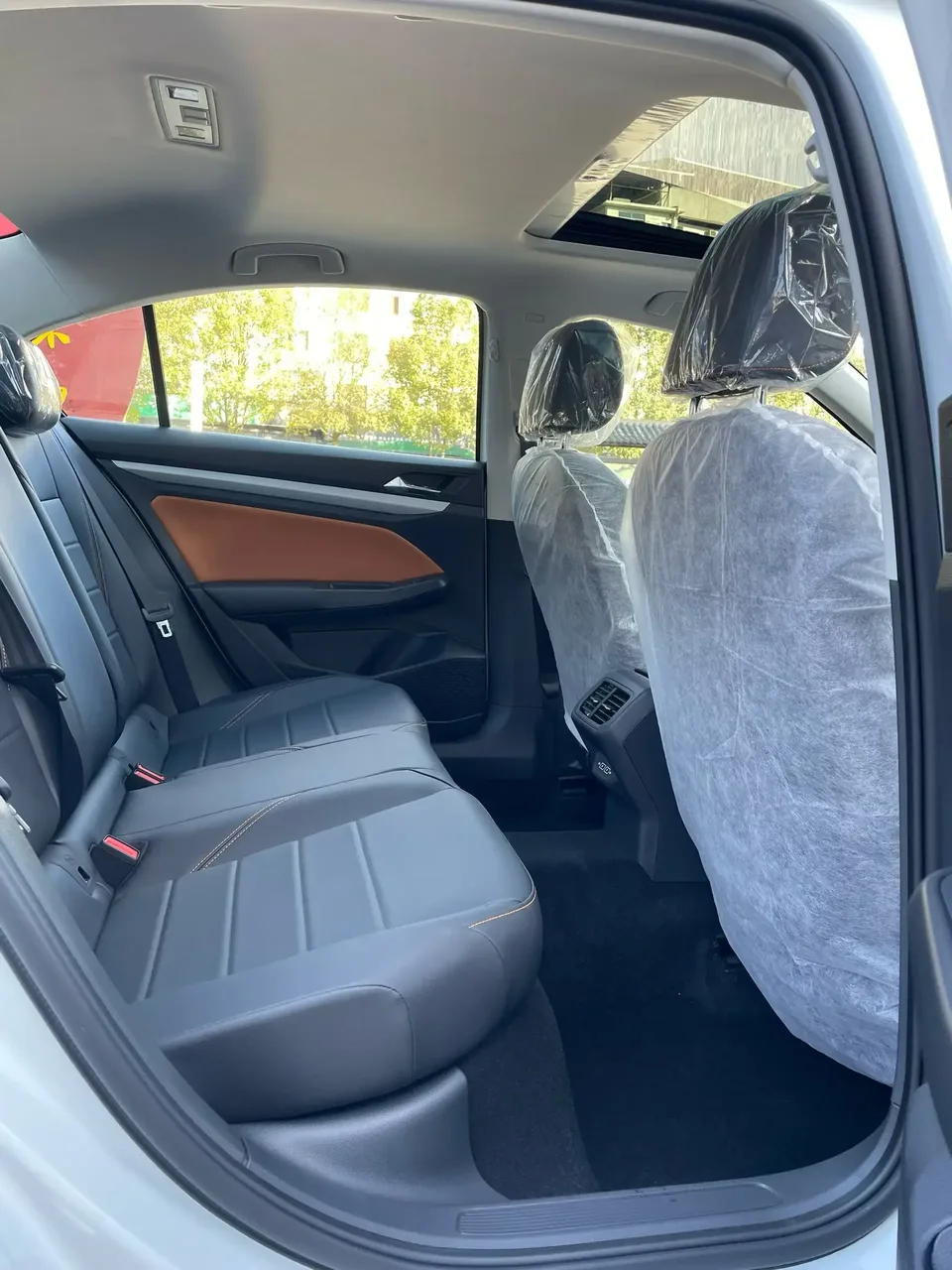 Volkswagen Bora Bora 2025 200TSI DSG Joyride Navigation Edition 2025 — thumbnail 5