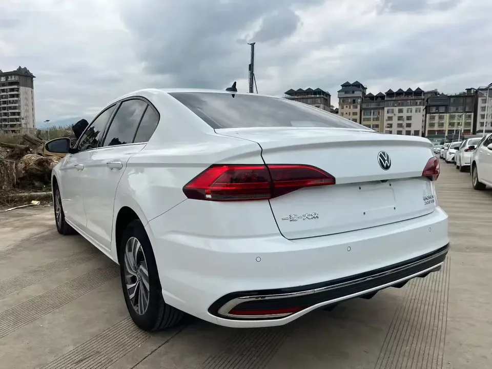 Volkswagen Bora Bora 2023 280TSI DSG Comfort Edition 2024 — thumbnail 4