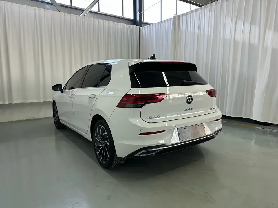 Volkswagen Golf golf 2023 280TSI DSG Pro facelift 2023 — thumbnail 4