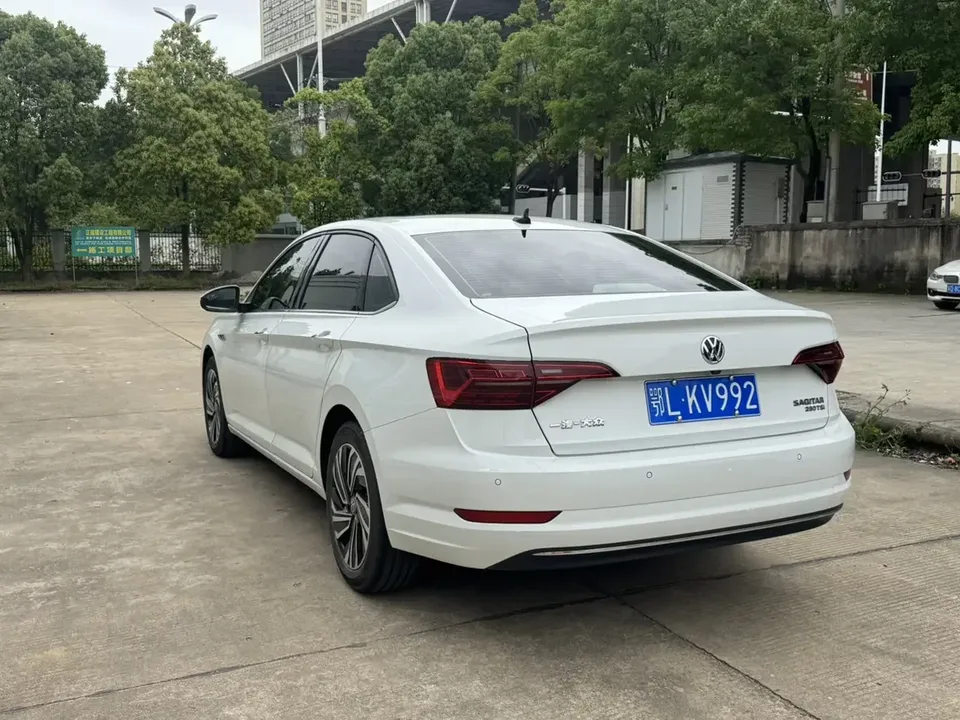 Volkswagen Sagitar Sagitar 2021 280TSI DSG Comfort Smart Edition 2022 — thumbnail 2