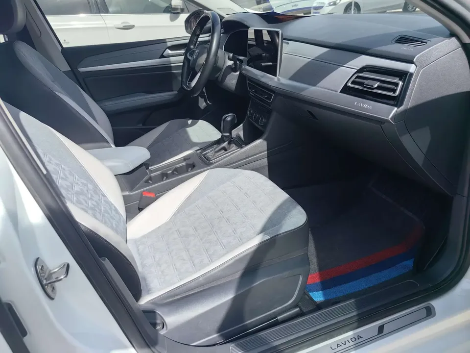 Volkswagen Lavida Lavida 2023 1.5L Automatic Deyi Edition 2023 — thumbnail 3