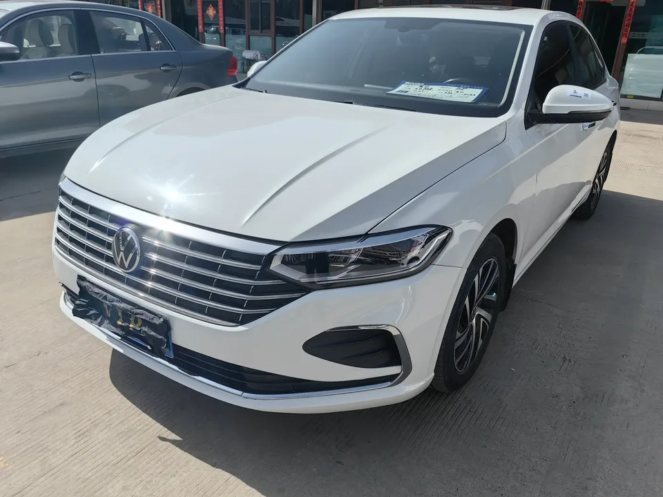 Volkswagen Lavida Lavida 2023 1.5L Automatic Deyi Edition 2023 — photo 1, buy with delivery to Moscow